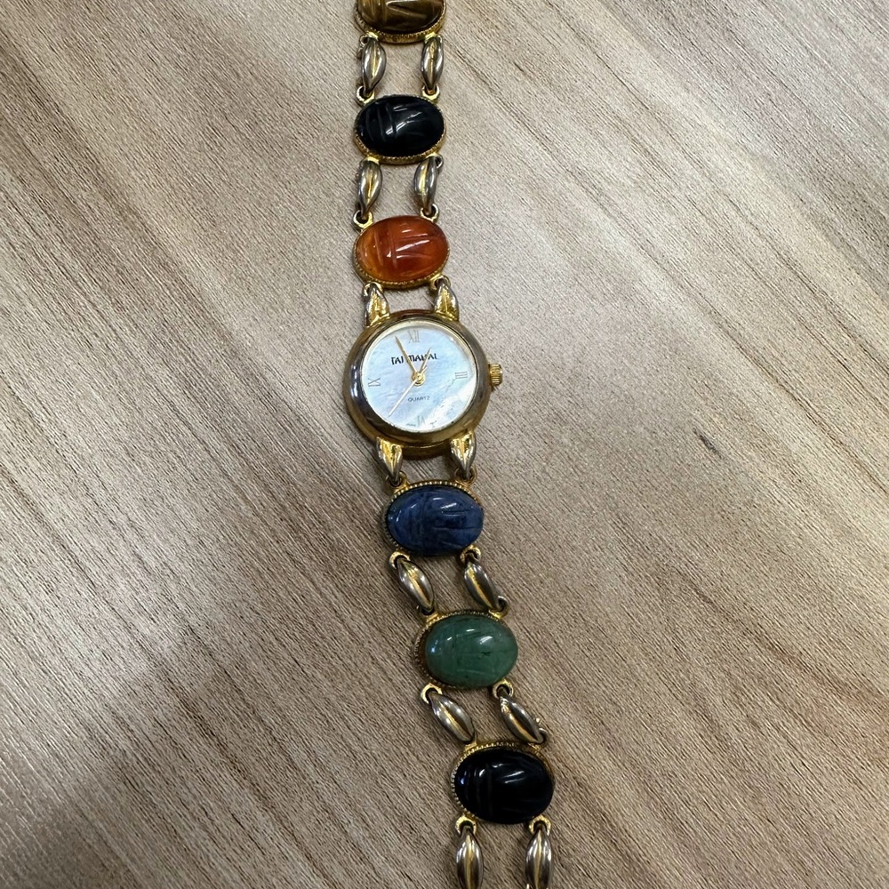 Vintage Gold Tone Rare Taj Mahal Scarab Gemstone Watch